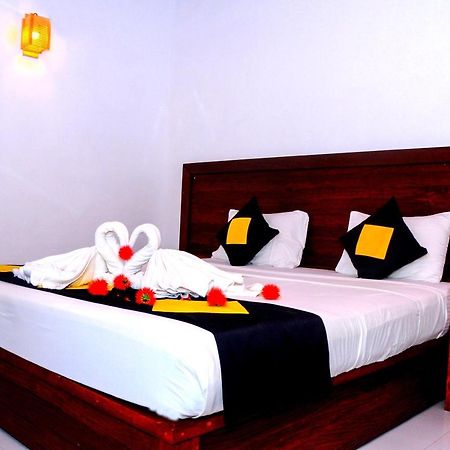 Happy Banana Hotel Unawatuna Εξωτερικό φωτογραφία