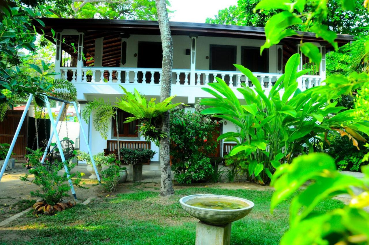 Happy Banana Hotel Unawatuna Εξωτερικό φωτογραφία