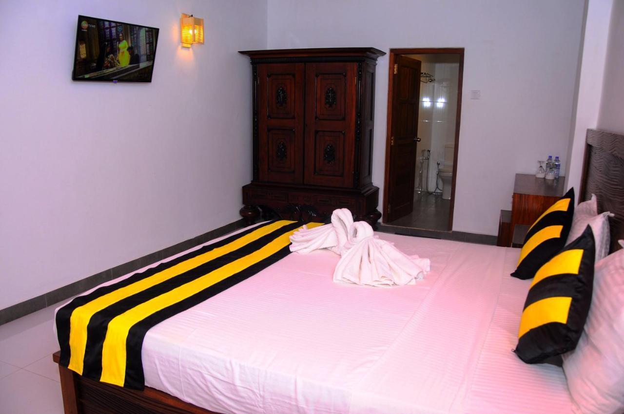Happy Banana Hotel Unawatuna Εξωτερικό φωτογραφία